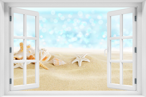 Fototapeta Naklejka Na Ścianę Okno 3D - Sea shells on sunny beach