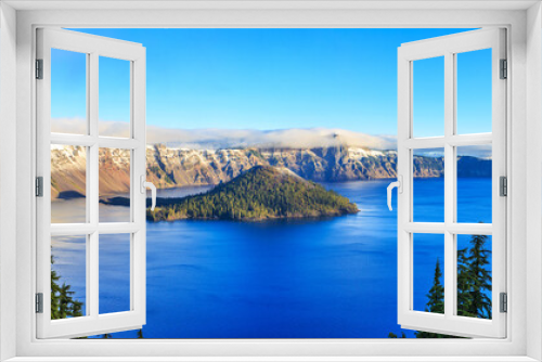 Fototapeta Naklejka Na Ścianę Okno 3D - Crater Lake National Park in Oregon, USA