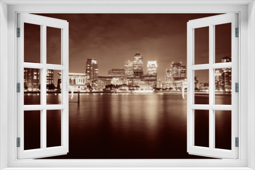 Fototapeta Naklejka Na Ścianę Okno 3D - London Canary Wharf at night