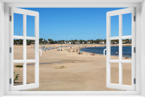 Fototapeta Naklejka Na Ścianę Okno 3D - Beach in Caleta de Fuste, Fuerteventura Spain