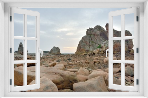 Fototapeta Naklejka Na Ścianę Okno 3D - Ensemble de rochers sur la côte de Plougrescant en Bretagne