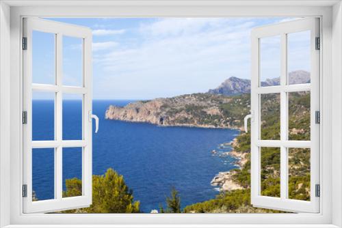 Fototapeta Naklejka Na Ścianę Okno 3D - View of west coast of Mallorca island, Spain