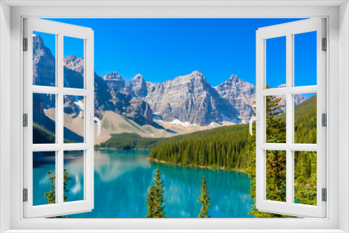 Fototapeta Naklejka Na Ścianę Okno 3D - Majestic mountain lake in Canada. Moraine Lake in Alberta, Canada.