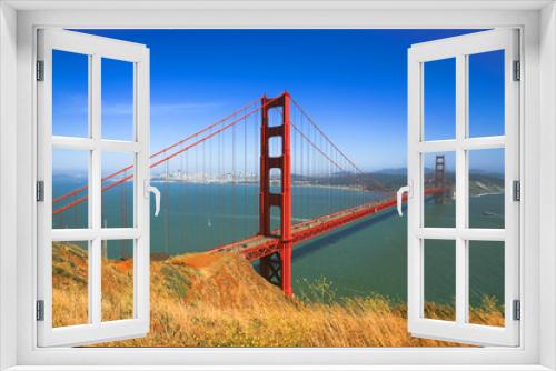 Fototapeta Naklejka Na Ścianę Okno 3D - Golden Gate Bridge, San Francisco, California, USA.
