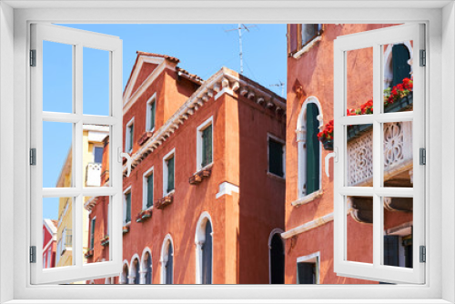 Fototapeta Naklejka Na Ścianę Okno 3D - Colorful facades of old medieval houses in Venice, Italy.