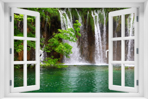 Fototapeta Naklejka Na Ścianę Okno 3D - Small Waterfall