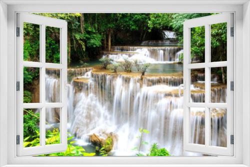 Fototapeta Naklejka Na Ścianę Okno 3D - Huai Mae Khamin waterfall in deep forest Thailand. 