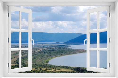 Fototapeta Naklejka Na Ścianę Okno 3D - lake prespa, macedonia