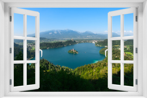 Fototapeta Naklejka Na Ścianę Okno 3D - Bled Lake panorama