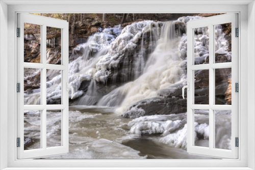 Fototapeta Naklejka Na Ścianę Okno 3D - Bastion Falls Winter Icicles