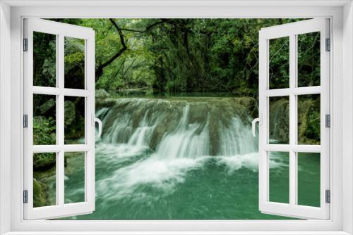 Fototapeta Naklejka Na Ścianę Okno 3D - Waterfalls in french riviera