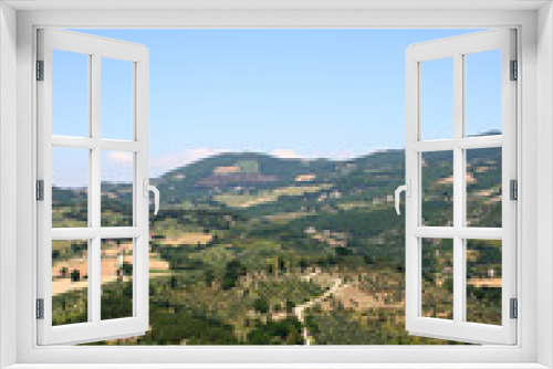Fototapeta Naklejka Na Ścianę Okno 3D - Traditional italian landscape