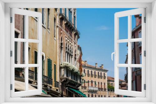Fototapeta Naklejka Na Ścianę Okno 3D - belles façades de Venise