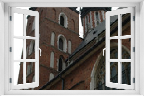 Fototapeta Naklejka Na Ścianę Okno 3D - Building of St. Mary's church in Market square, Cracov, Poland