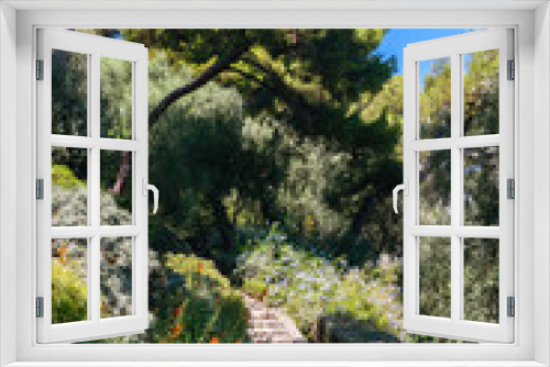Fototapeta Naklejka Na Ścianę Okno 3D - Beautiful mediterranean garden