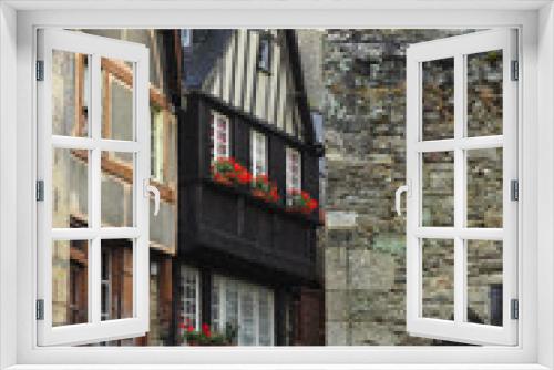 Fototapeta Naklejka Na Ścianę Okno 3D - Dinan (Brittany): historic city