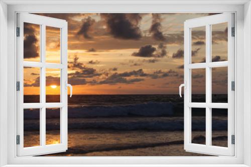 Fototapeta Naklejka Na Ścianę Okno 3D - Beautiful sunrise