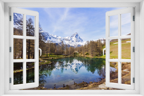 Fototapeta Naklejka Na Ścianę Okno 3D - Matterhorn reflected in Blue Lake