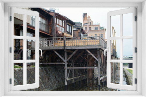 Fototapeta Naklejka Na Ścianę Okno 3D - 京都鴨川の川床