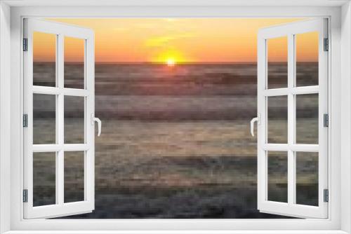 Fototapeta Naklejka Na Ścianę Okno 3D - tramonto con mare increspato
