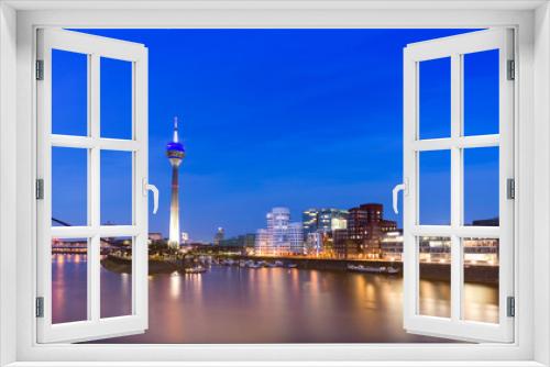 Fototapeta Naklejka Na Ścianę Okno 3D - Düsseldorf 