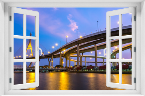 Fototapeta Naklejka Na Ścianę Okno 3D - Industrial ring bridges in Bangkok under twilight sky