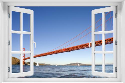 Fototapeta Naklejka Na Ścianę Okno 3D - Golden gate bridge from the Pacific ocean