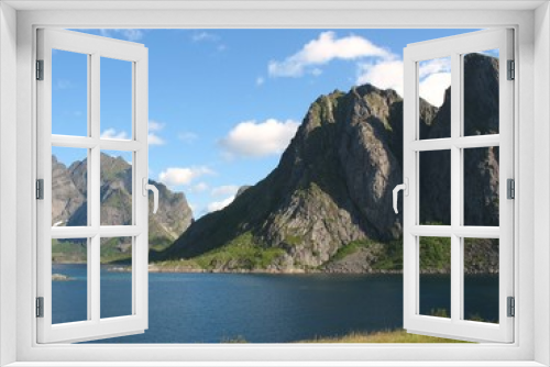 Fototapeta Naklejka Na Ścianę Okno 3D - Fjords majestueux aux Lofoten