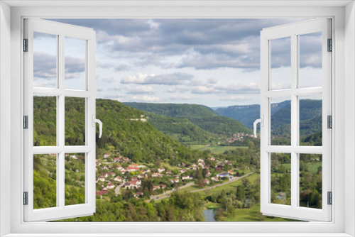 Fototapeta Naklejka Na Ścianę Okno 3D - Village du Doubs