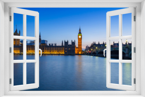 Fototapeta Naklejka Na Ścianę Okno 3D - Big Ben and Westminster Bridge in London at night, UK