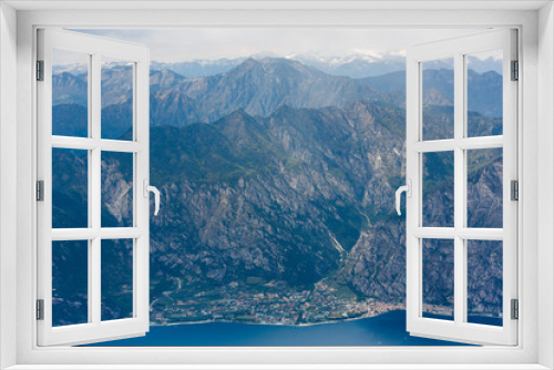 Fototapeta Naklejka Na Ścianę Okno 3D - Limone Sul Garda