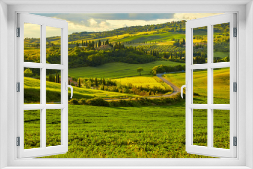 Fototapeta Naklejka Na Ścianę Okno 3D - Beautiful view of green fields in Tuscany