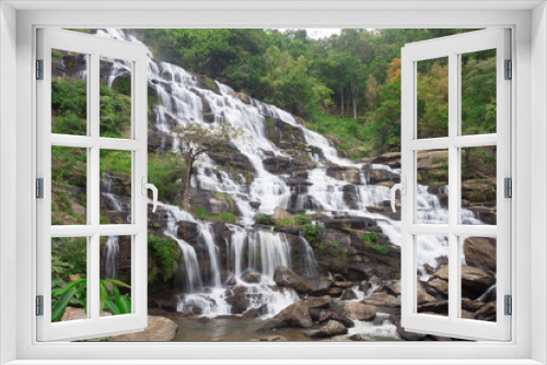 Fototapeta Naklejka Na Ścianę Okno 3D - Mae Ya Waterfall, the popular place in Chiang Mai , Thailand
