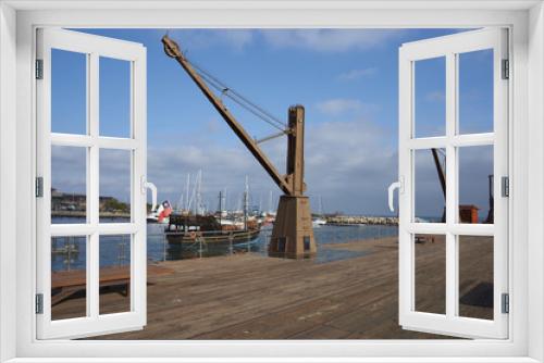 Fototapeta Naklejka Na Ścianę Okno 3D - Historic pier in the city of Antofagasta in Chile. from where the produce from nitrate mining in the 18th and 19th centuries was shipped around the world.