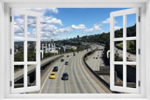 Fototapeta Naklejka Na Ścianę Okno 3D - Sunny Seattle Freeway