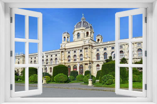 Fototapeta Naklejka Na Ścianę Okno 3D - facade of Museum of Natural History in Vienna, Austria