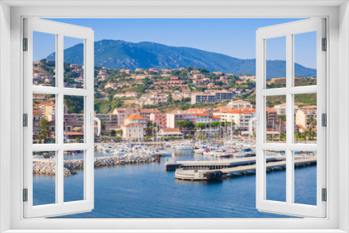 Fototapeta Naklejka Na Ścianę Okno 3D - Propriano port, South Corsica, France
