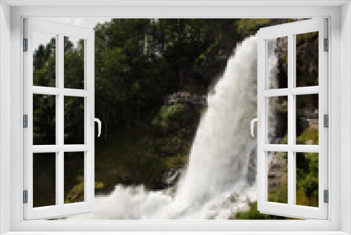Fototapeta Naklejka Na Ścianę Okno 3D - Steinsdalsfossen, Norway