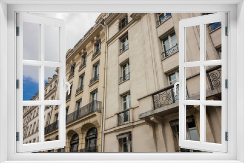 Fototapeta Naklejka Na Ścianę Okno 3D - PARIS, FRANCE -06-19-2016 - Paris Architecture