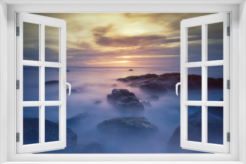 Fototapeta Naklejka Na Ścianę Okno 3D - Sea Scape long exposure before sunset