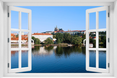 Fototapeta Naklejka Na Ścianę Okno 3D - Prague Castle and Vltava River in Prague
