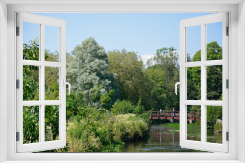 Fototapeta Naklejka Na Ścianę Okno 3D - View along the River Coln, Bibury.