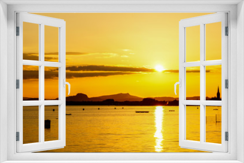 Fototapeta Naklejka Na Ścianę Okno 3D - Goldener Sonnenuntergang am Bodensee