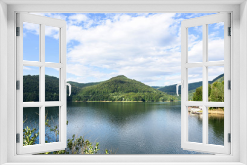 Fototapeta Naklejka Na Ścianę Okno 3D - Photo of vidraru lake in fagaras mountains, Romania