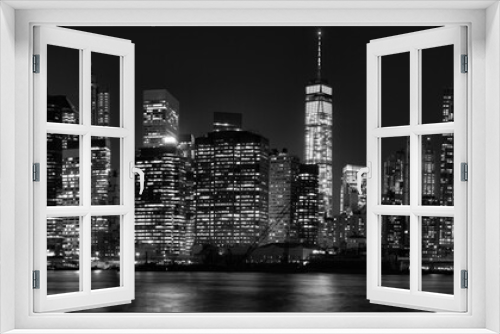 Fototapeta Naklejka Na Ścianę Okno 3D - New York City Manhattan downtown skyline at dusk with skyscraper