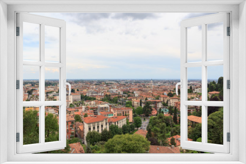 Fototapeta Naklejka Na Ścianę Okno 3D - Bergamo cityscape panorama seen from Citta Alta, Italy
