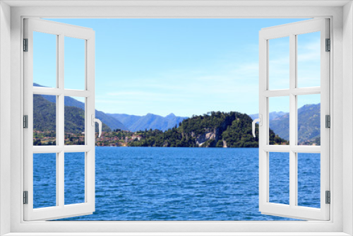 Fototapeta Naklejka Na Ścianę Okno 3D - View towards lakeside city Bellagio at Lake Como with mountains in Lombardy, Italy