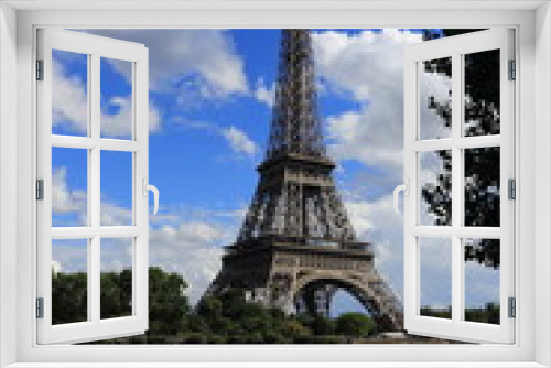 Fototapeta Naklejka Na Ścianę Okno 3D - Eiffel tower, Paris. France
