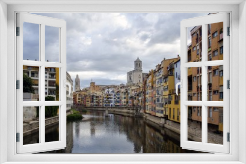Fototapeta Naklejka Na Ścianę Okno 3D - Town of  Girona in Catalonia, Spain