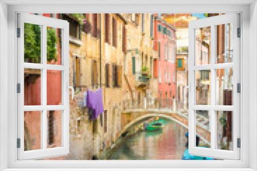 Fototapeta Naklejka Na Ścianę Okno 3D - Scenic canal, Venice, Italy